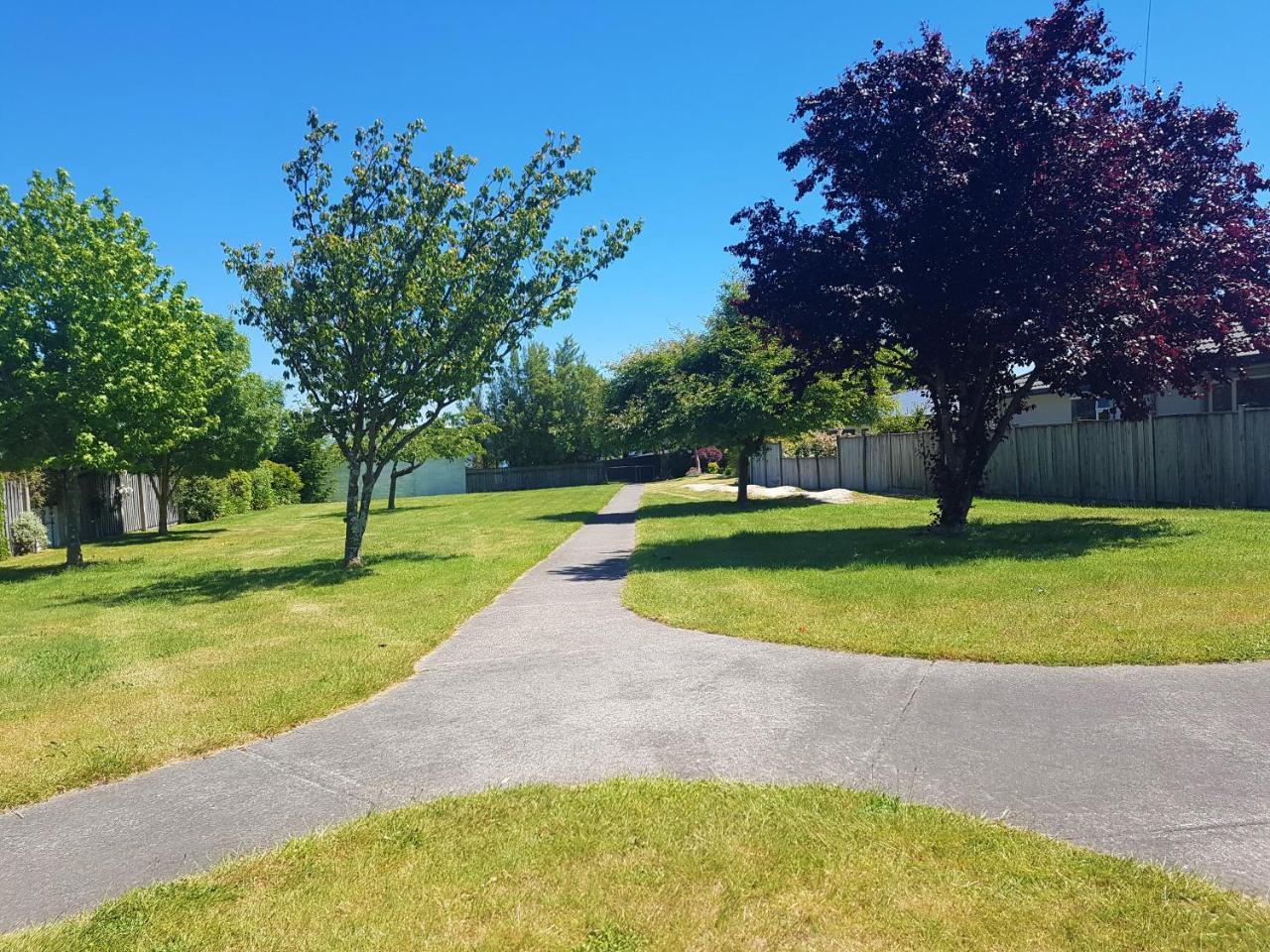 Close To The Lake Lac Lac Taupo Extérieur photo